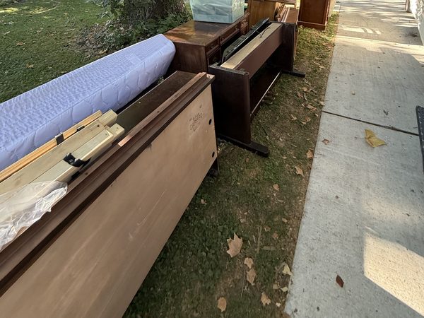 Estate cleanout, a real J.E. Ward job